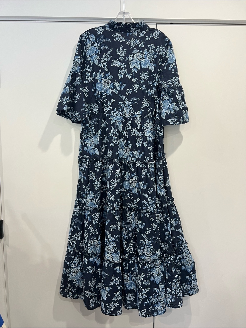 Tuckernuck Twilight Garden Jenna Dress Blue Floral Size L - Picture 3 of 7